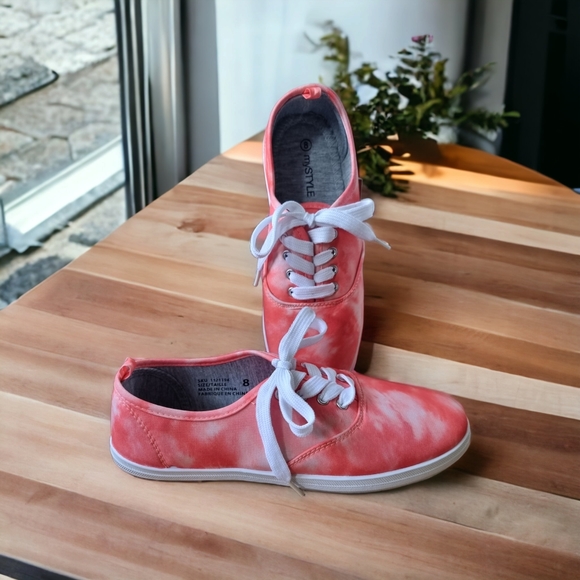 🌟FREE ADD-ON 🌟My Style Tie Dye Ladies Runners New Without Tags - Picture 3 of 9